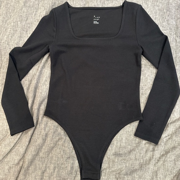 Women’s long sleeve bodysuit - Picture 1 of 3
